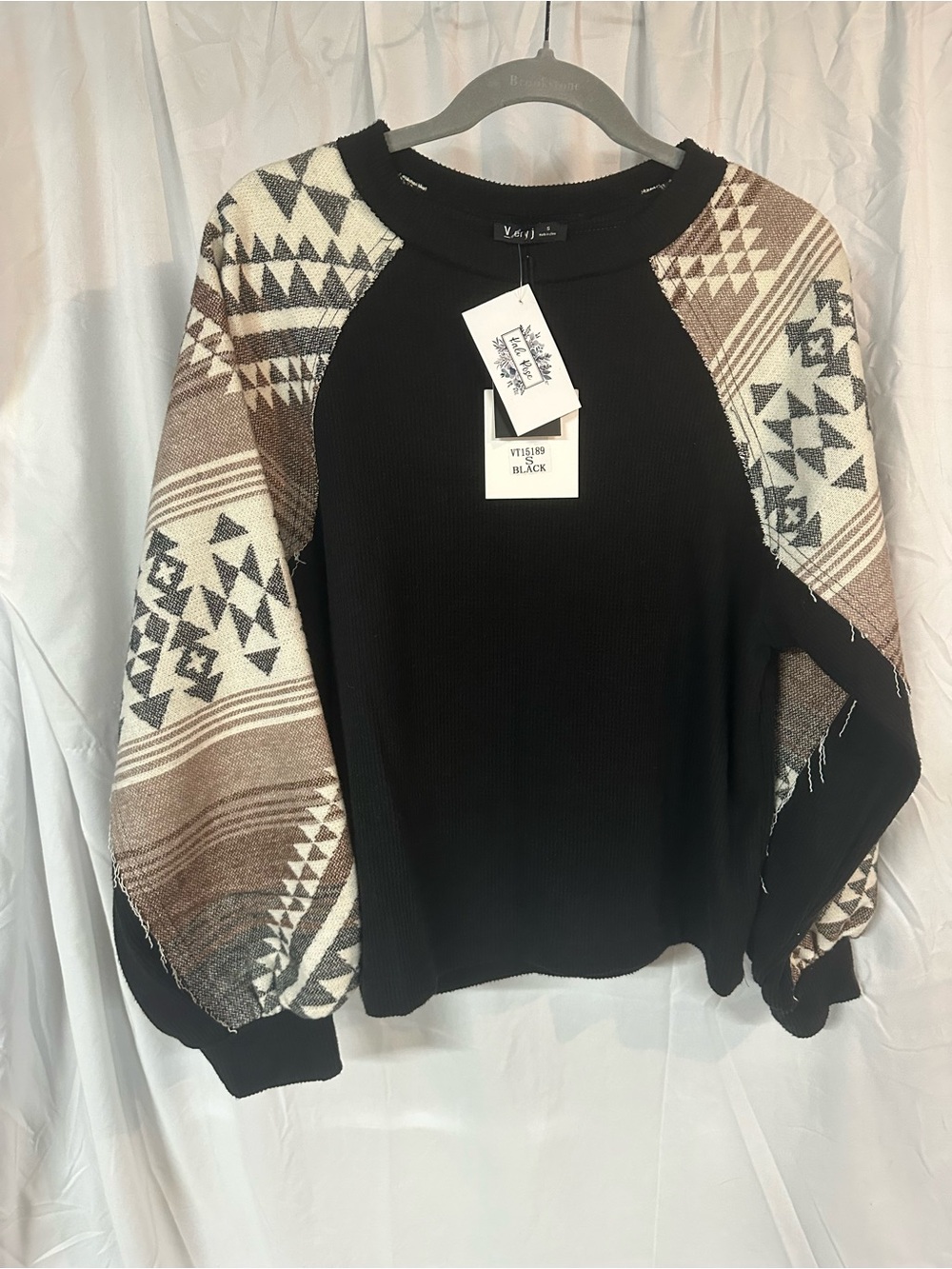 Women's Very J Black Waffle Knit Top with Aztec Print Raglan Sleeves, NWT - Picture 2 of 4